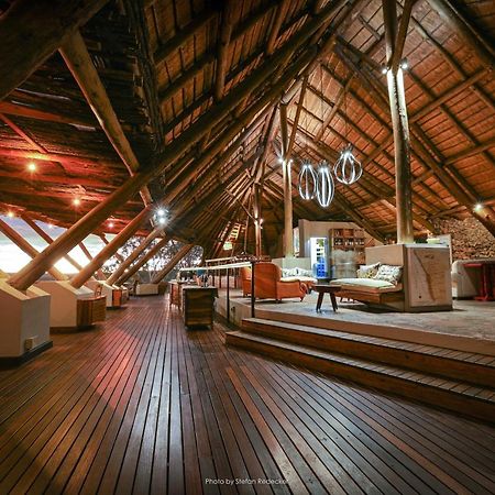 Ongava Lodge Okaukuejo Bagian luar foto