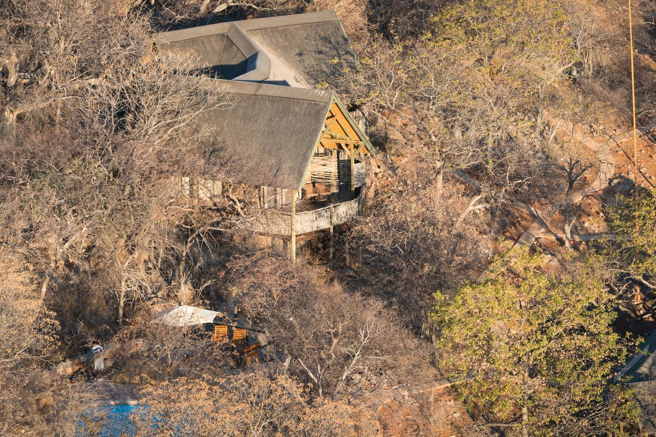 Ongava Lodge Okaukuejo Bagian luar foto